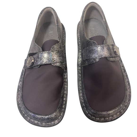 Women's ALEGRIA Ice Ice Baby Shoes in Black and Gray - Picture 4 of 8